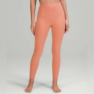 Brand new w/tags attached Lululemon Align HR 25”